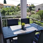 In - Istrien 33042 Apartament *